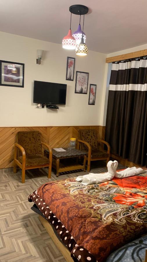 Hadimba Regency Hostel Manali  Exterior photo