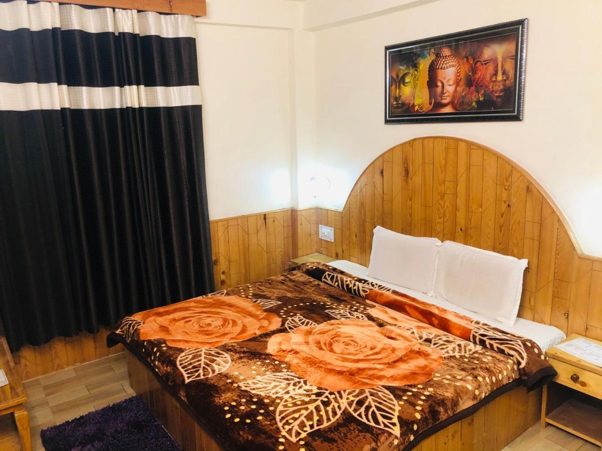 Hadimba Regency Hostel Manali  Exterior photo