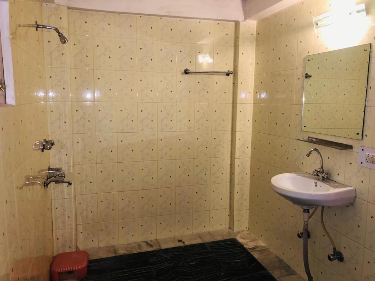 Hadimba Regency Hostel Manali  Exterior photo