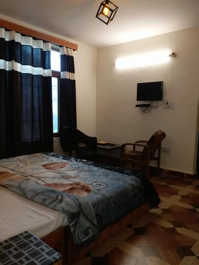 Hadimba Regency Hostel Manali  Exterior photo