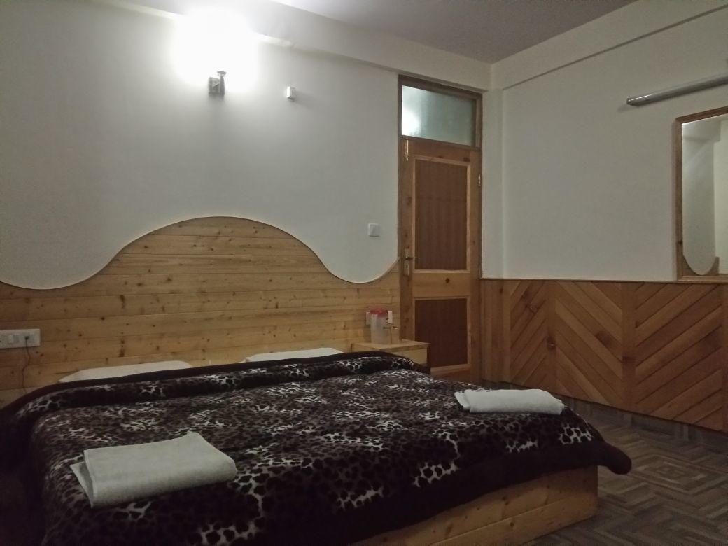 Hadimba Regency Hostel Manali  Exterior photo